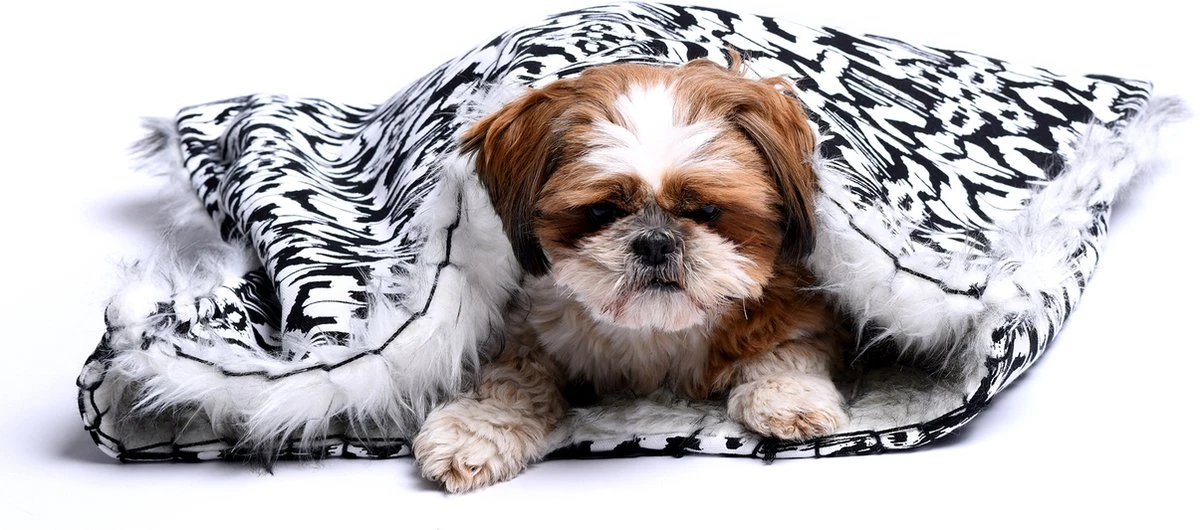 Dogs&Co Honden Slaapzak Ethnic 70x50cm Zwart/wit - Hondenslaapzak - Kattenslaapzak - Geschikt Voor Honden Of Katten T/m 10KG